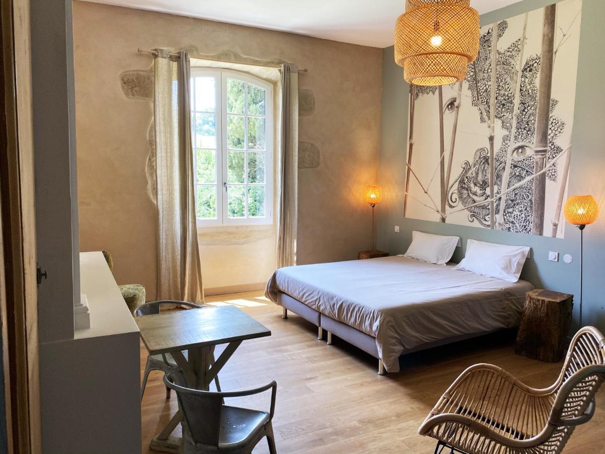 Le Chateau De Camille * Saint-Jean-le-Comtal